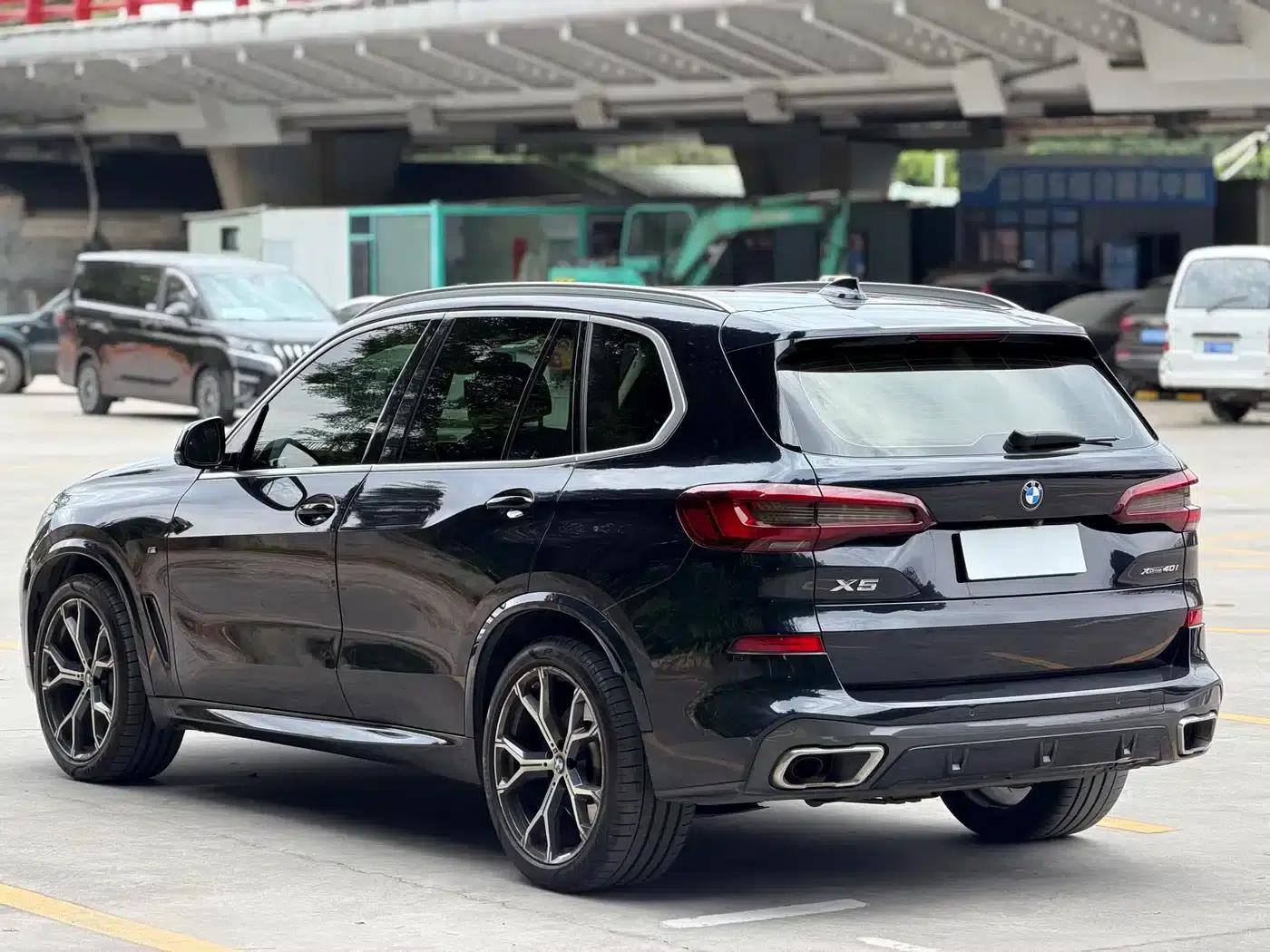 2021 BMW X5 Imported xDrive40i Luxury M Sport Package — миниатюра 4