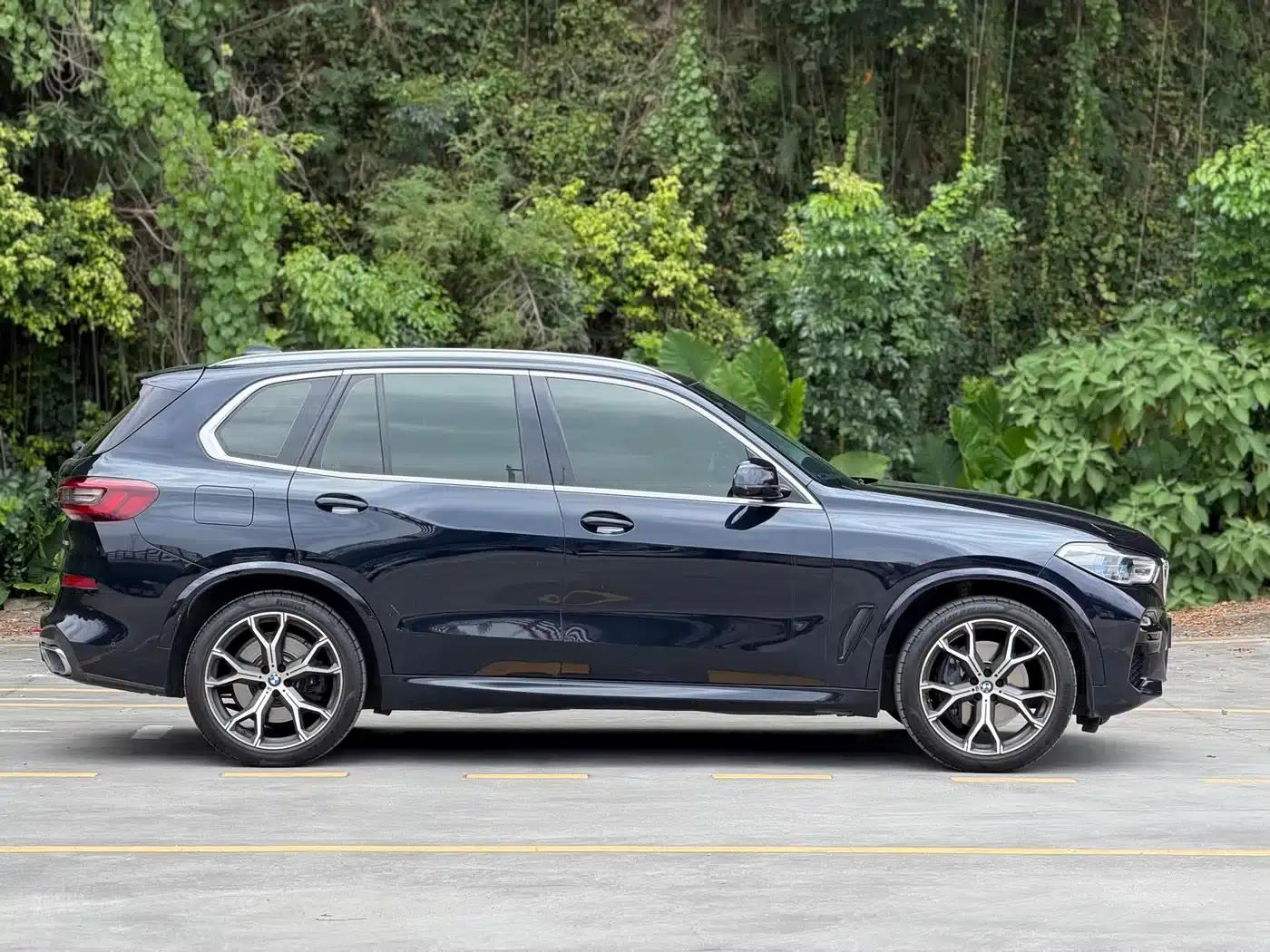 2021 BMW X5 Imported xDrive40i Luxury M Sport Package — миниатюра 7