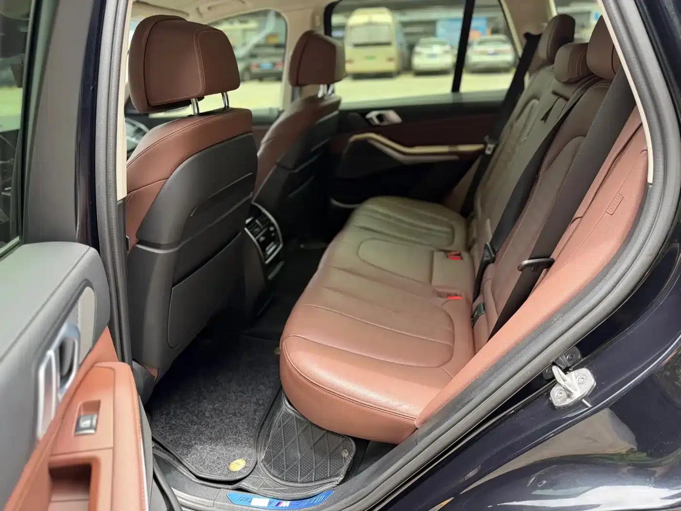 2021 BMW X5 Imported xDrive40i Luxury M Sport Package — миниатюра 9
