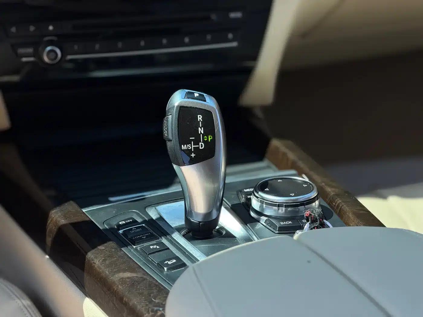 2014 BMW X5 xDrive35i Luxury (Imported) — миниатюра 18