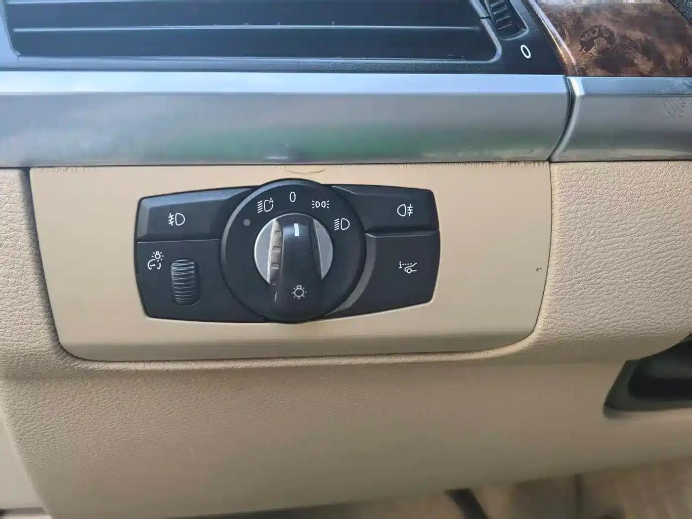 2011 BMW X5 xDrive35i Leading Edition (Imported) — миниатюра 6