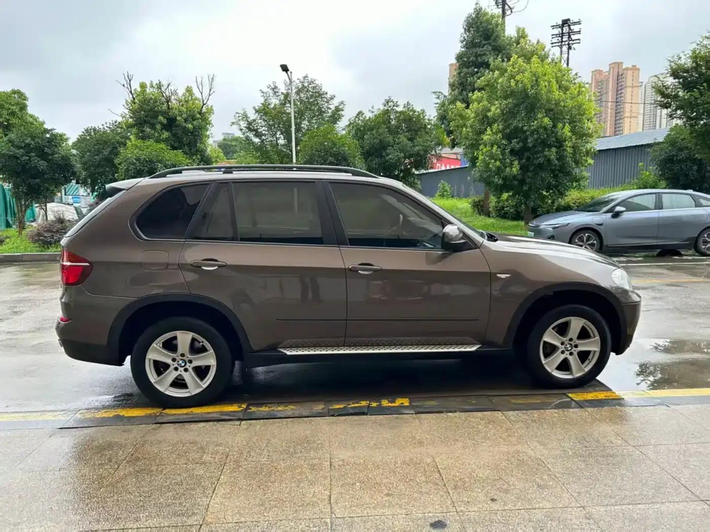 2013 BMW X5 xDrive35i Leading Edition (Imported) — миниатюра 3