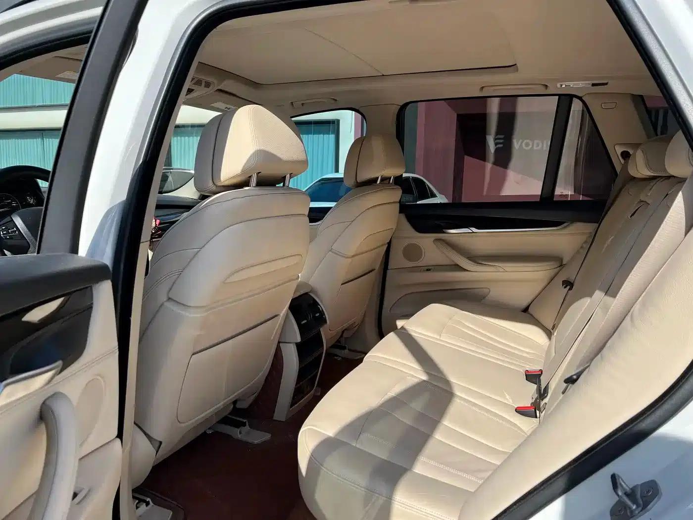 2015 BMW X5 (Imported) US Spec — миниатюра 13