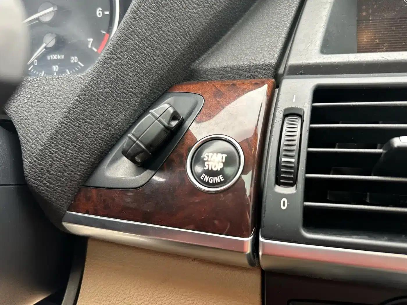 2008 BMW X5 Imported xDrive48i Leading Edition — миниатюра 19