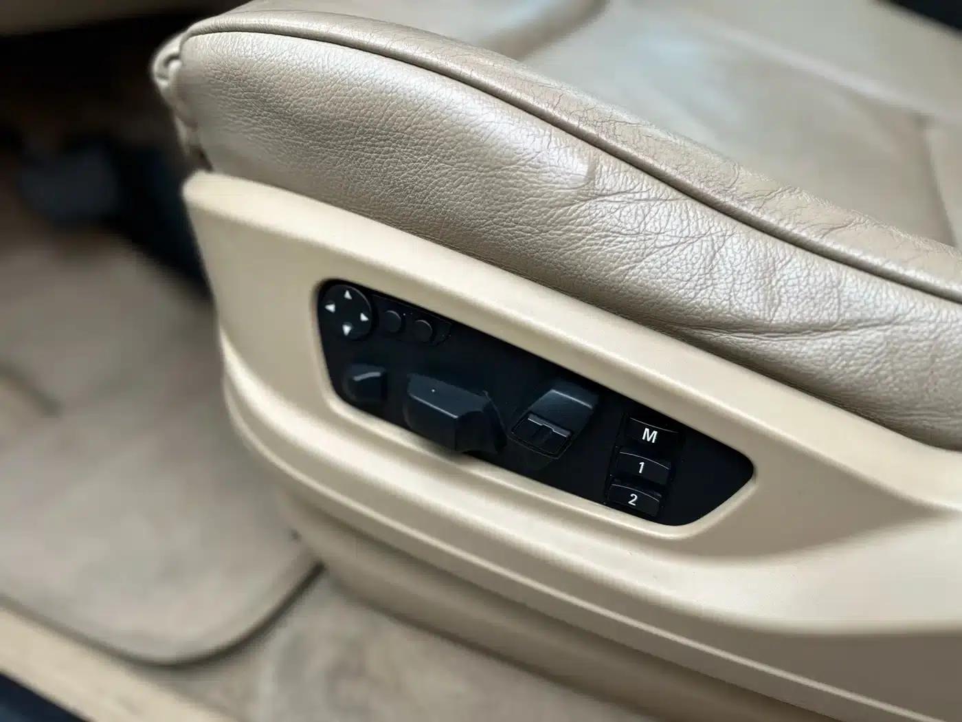 2008 BMW X5 Imported xDrive48i Leading Edition — миниатюра 21