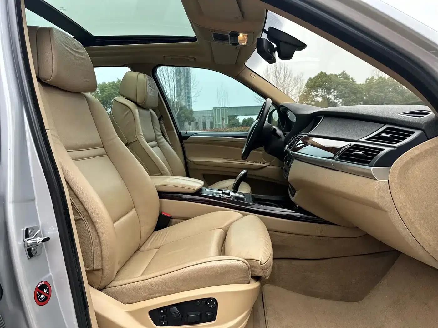2008 BMW X5 Imported xDrive48i Leading Edition — миниатюра 10