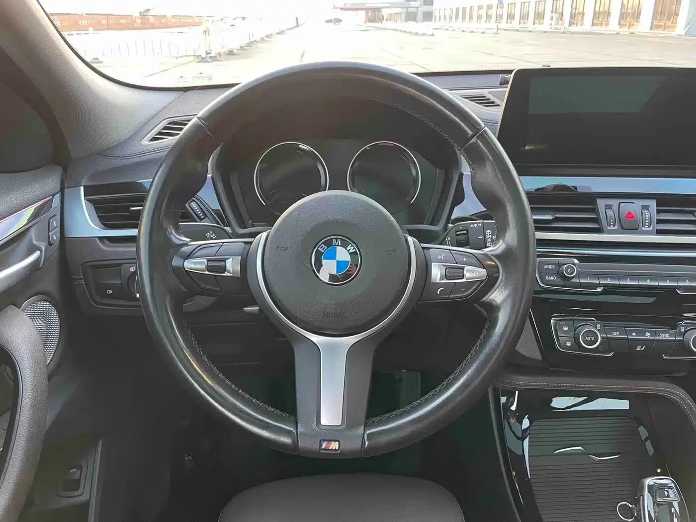 2021 BMW X2 xDrive25i M Sport Package — миниатюра 16