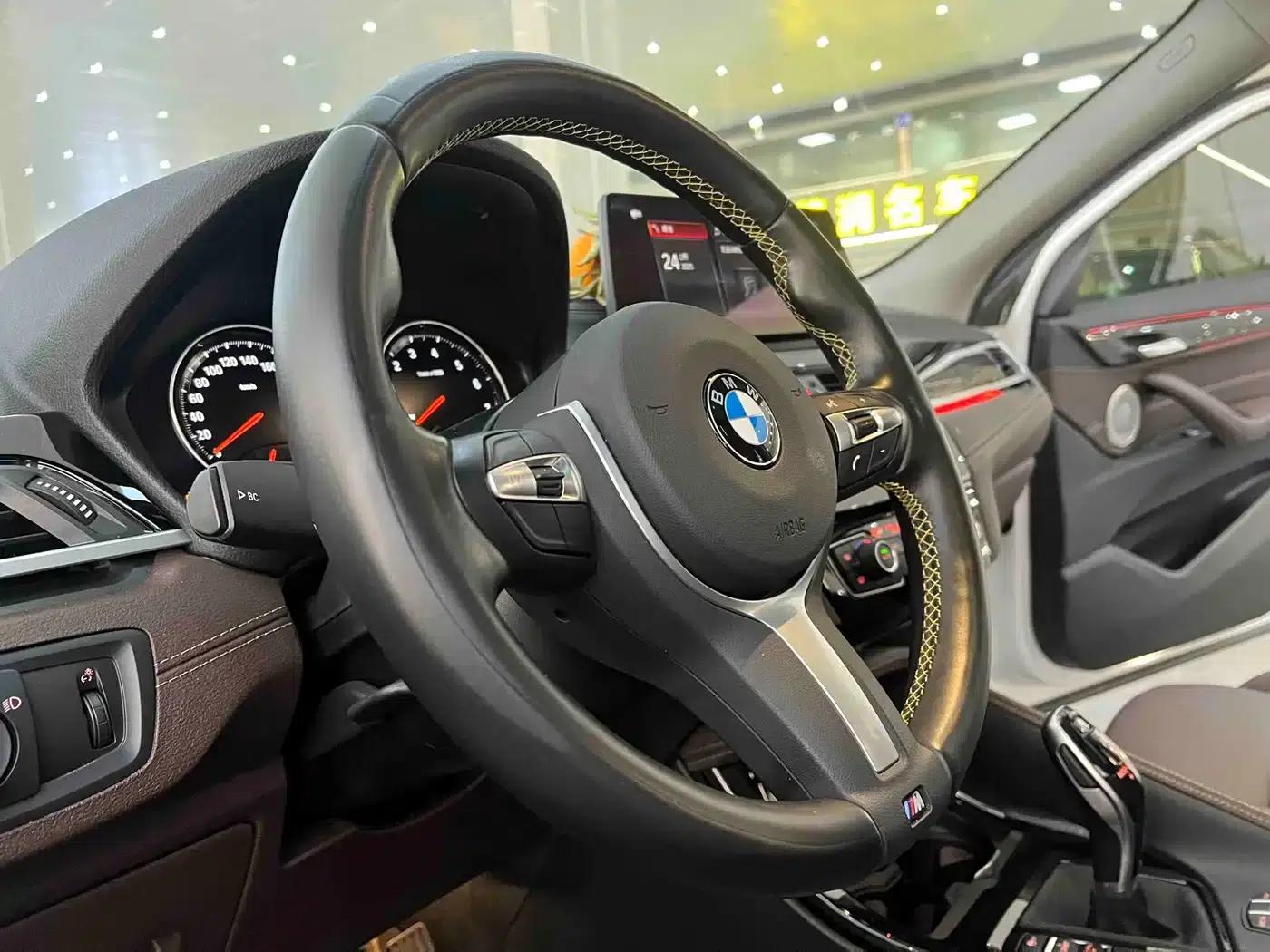 BMW X2 2023 sDrive25i M Sport Package — миниатюра 10