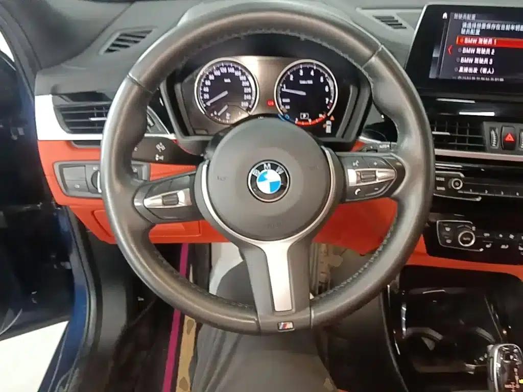 BMW X2 2021 sDrive25i Leading M Sport Package — миниатюра 11