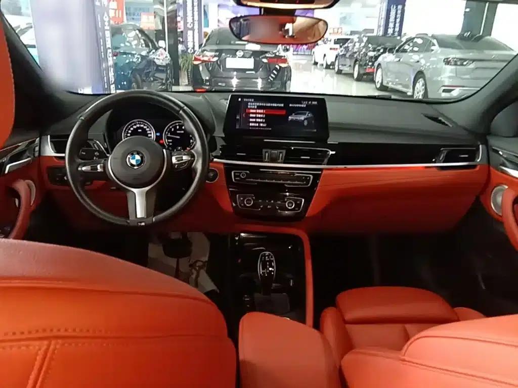 BMW X2 2021 sDrive25i Leading M Sport Package — миниатюра 10