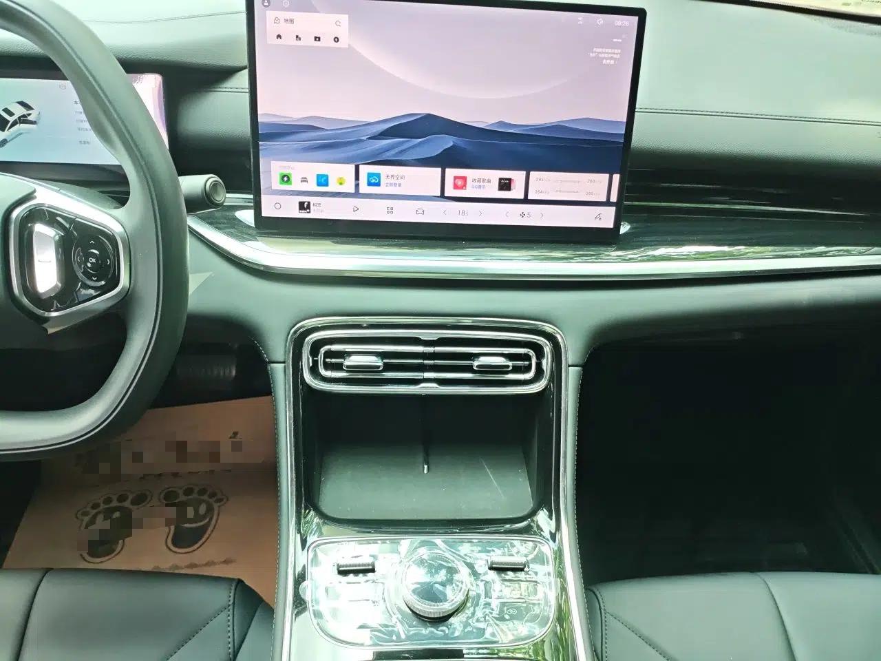 Geely Galaxy Stellar 6 2026 Model 125km Long-range Edition — миниатюра 13