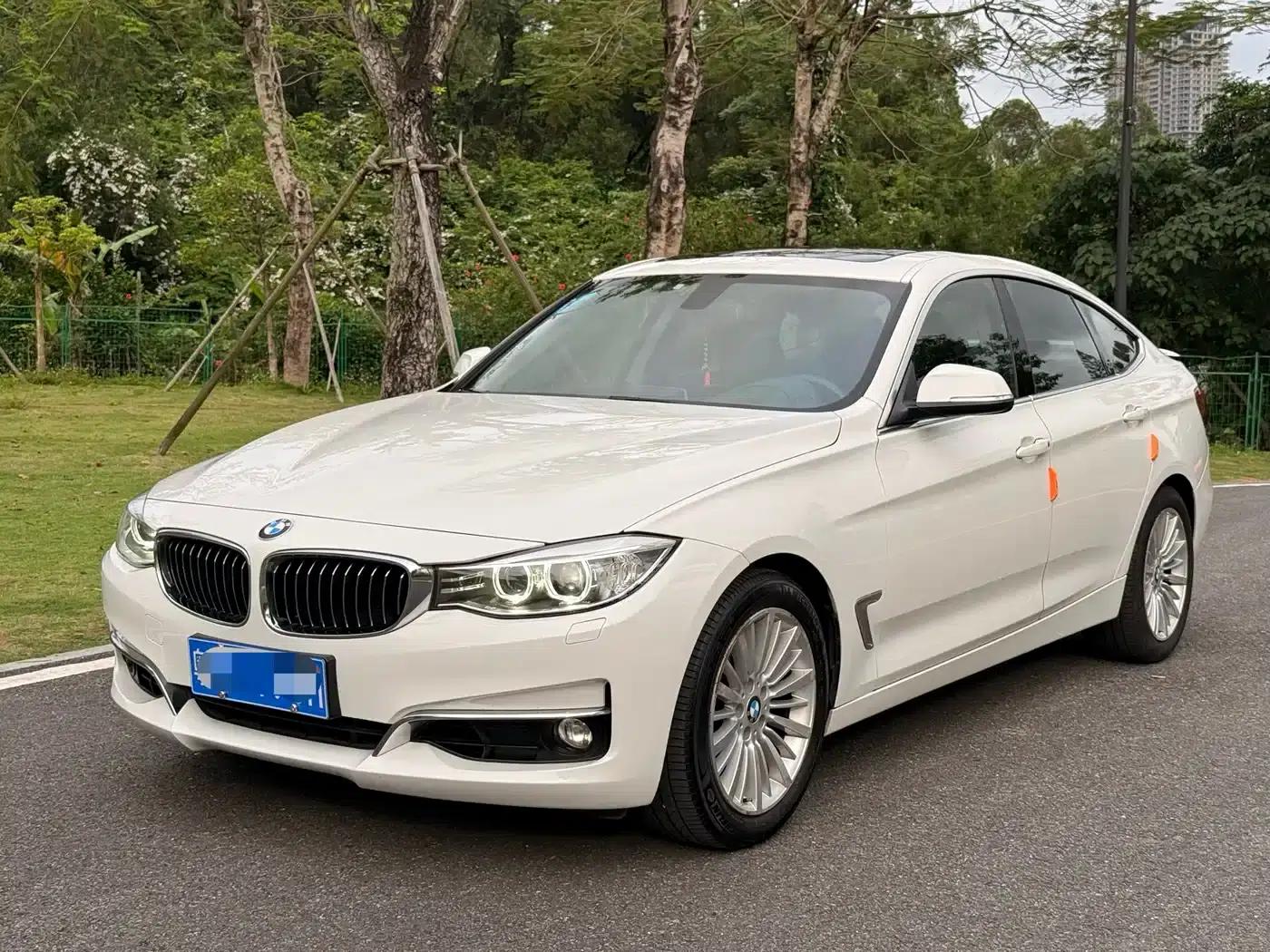 BMW 3 Series GT 2013 320i Luxury Design Package — миниатюра 1