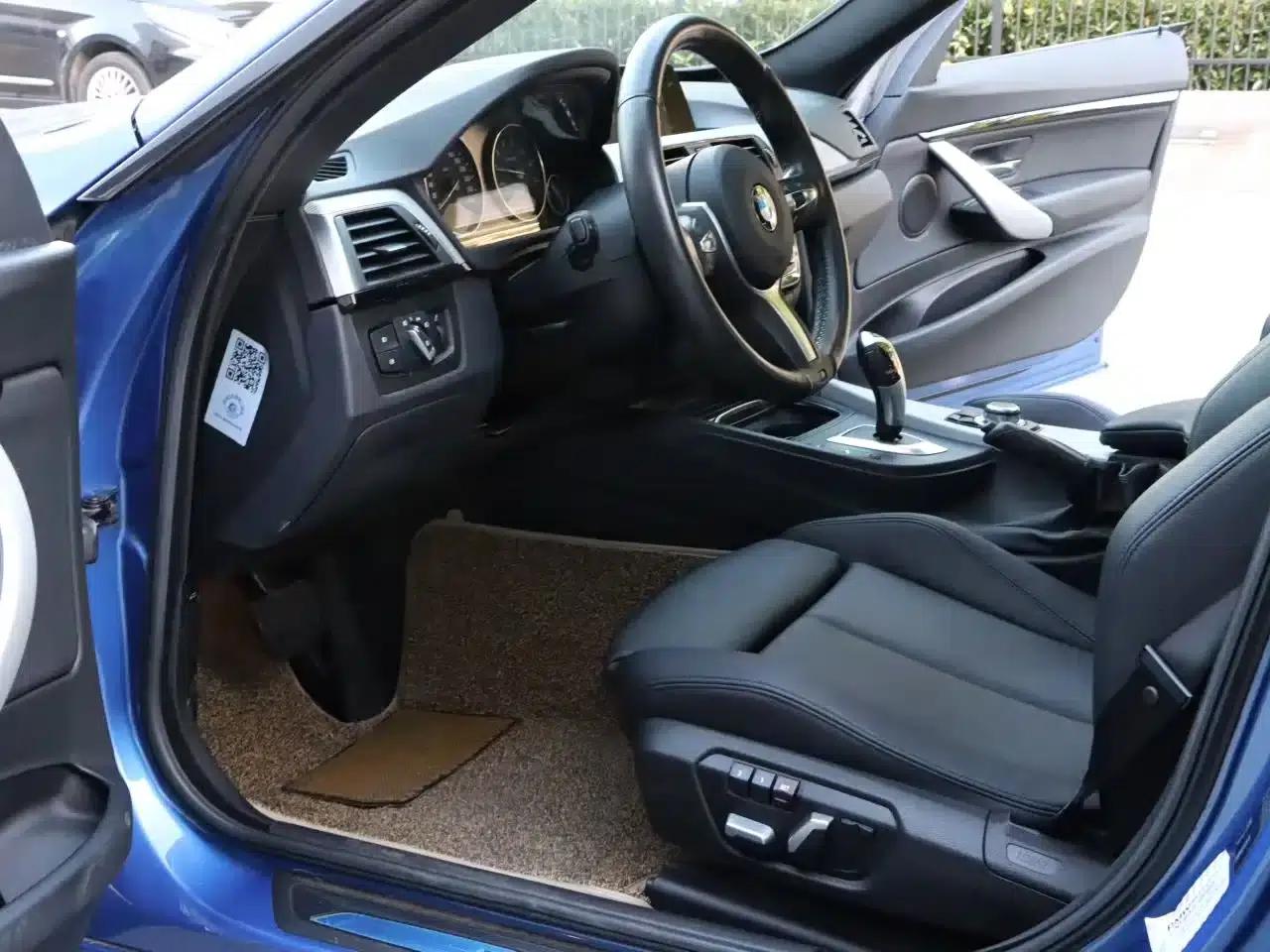 BMW 3 Series GT 2018 320i Fashion Edition — миниатюра 9
