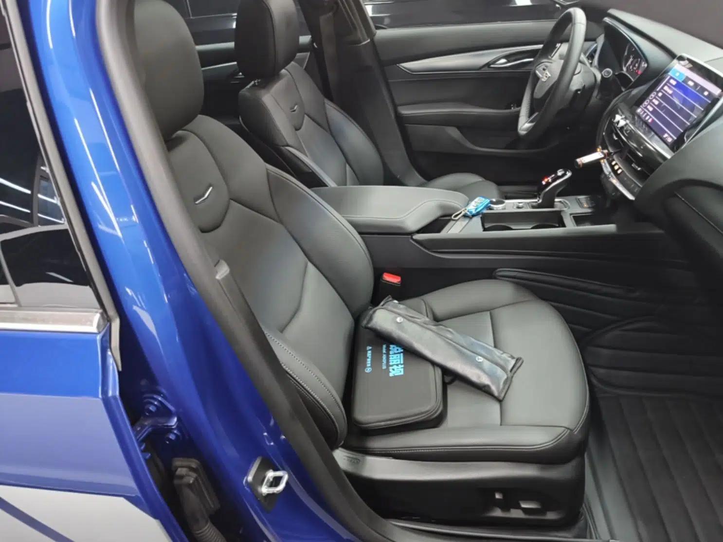 Cadillac CT5 2021 28T Luxury Model — миниатюра 24