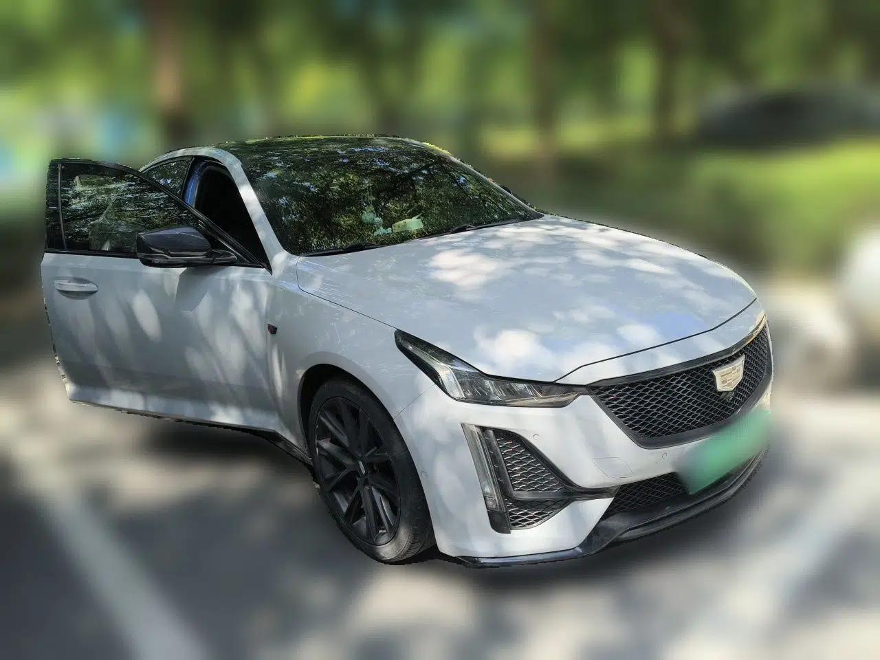 Cadillac CT5 2020 28T Platinum Sport Edition — миниатюра 3