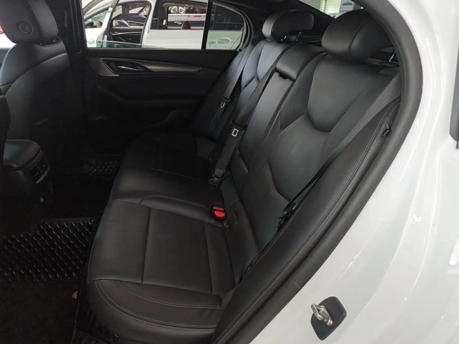 Cadillac CT5 2020 Revised Version 28T Tech Edition — миниатюра 20