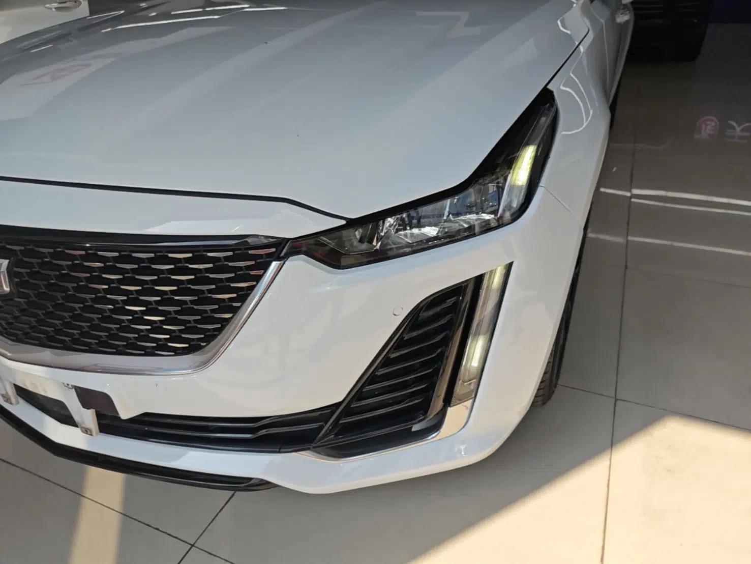 Cadillac CT5 2020 Revised Version 28T Tech Edition — миниатюра 8
