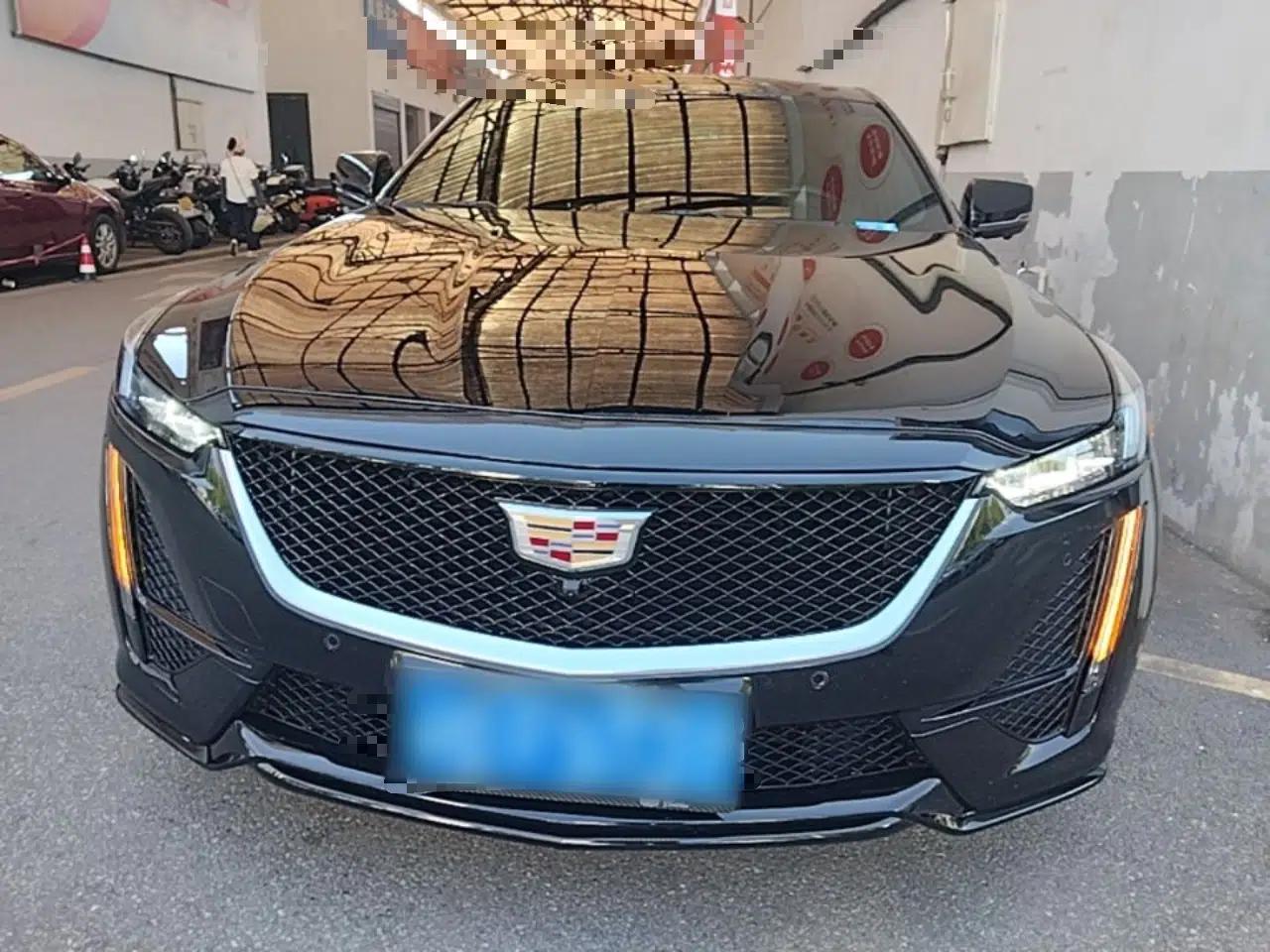 Cadillac CT5 2023 28T Prestige Model — миниатюра 2