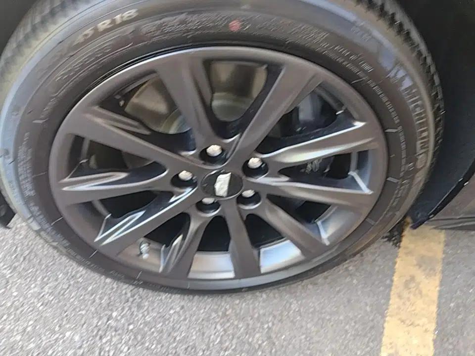 Cadillac CT5 2023 28T Prestige Model — миниатюра 10