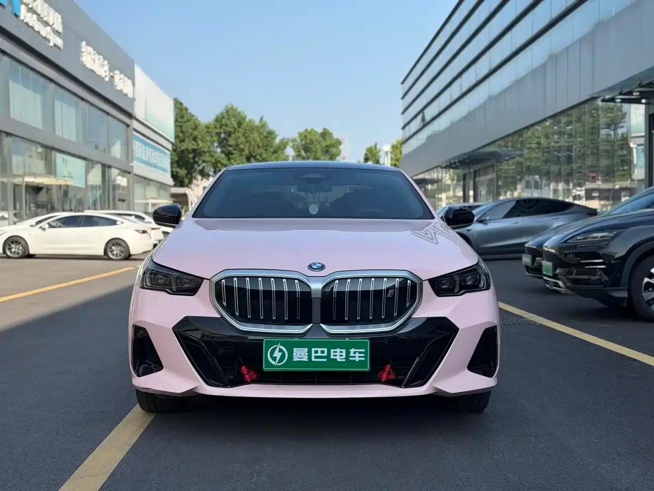 BMW i5 2025 eDrive 40L M Sport Package — миниатюра 2