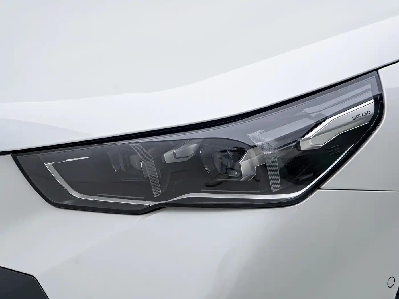 BMW i5 2024 eDrive 35L M Sport Package — миниатюра 20