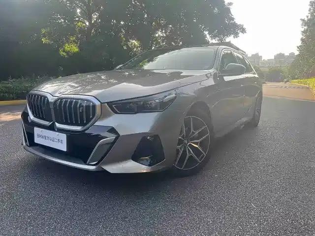BMW i5 2024 eDrive 35L Premium M Sport Package