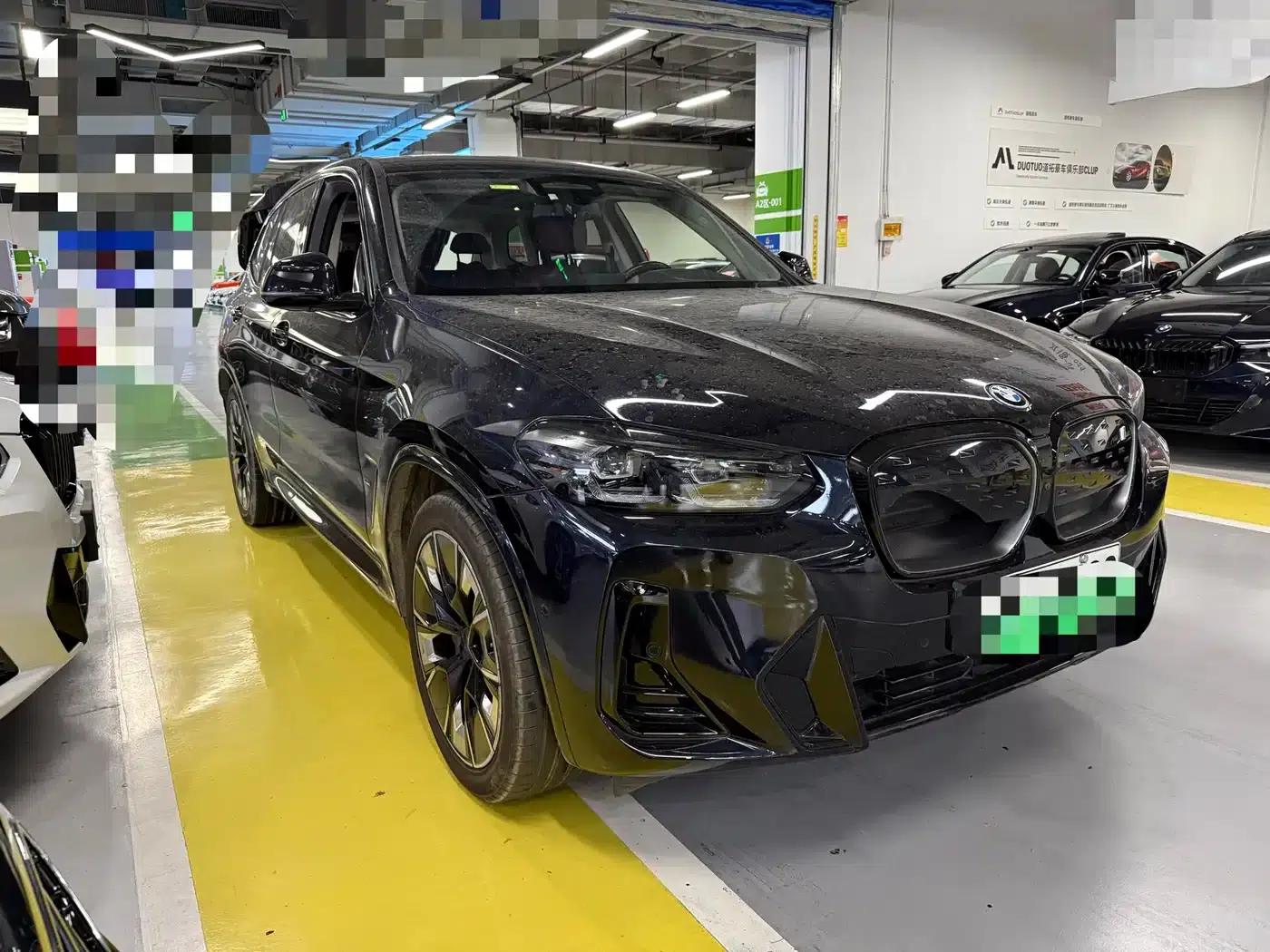 BMW iX3 2022 Leading Edition — миниатюра 3