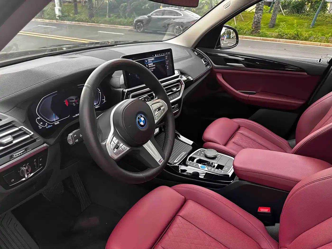 BMW iX3 2024 Leading Edition — миниатюра 11