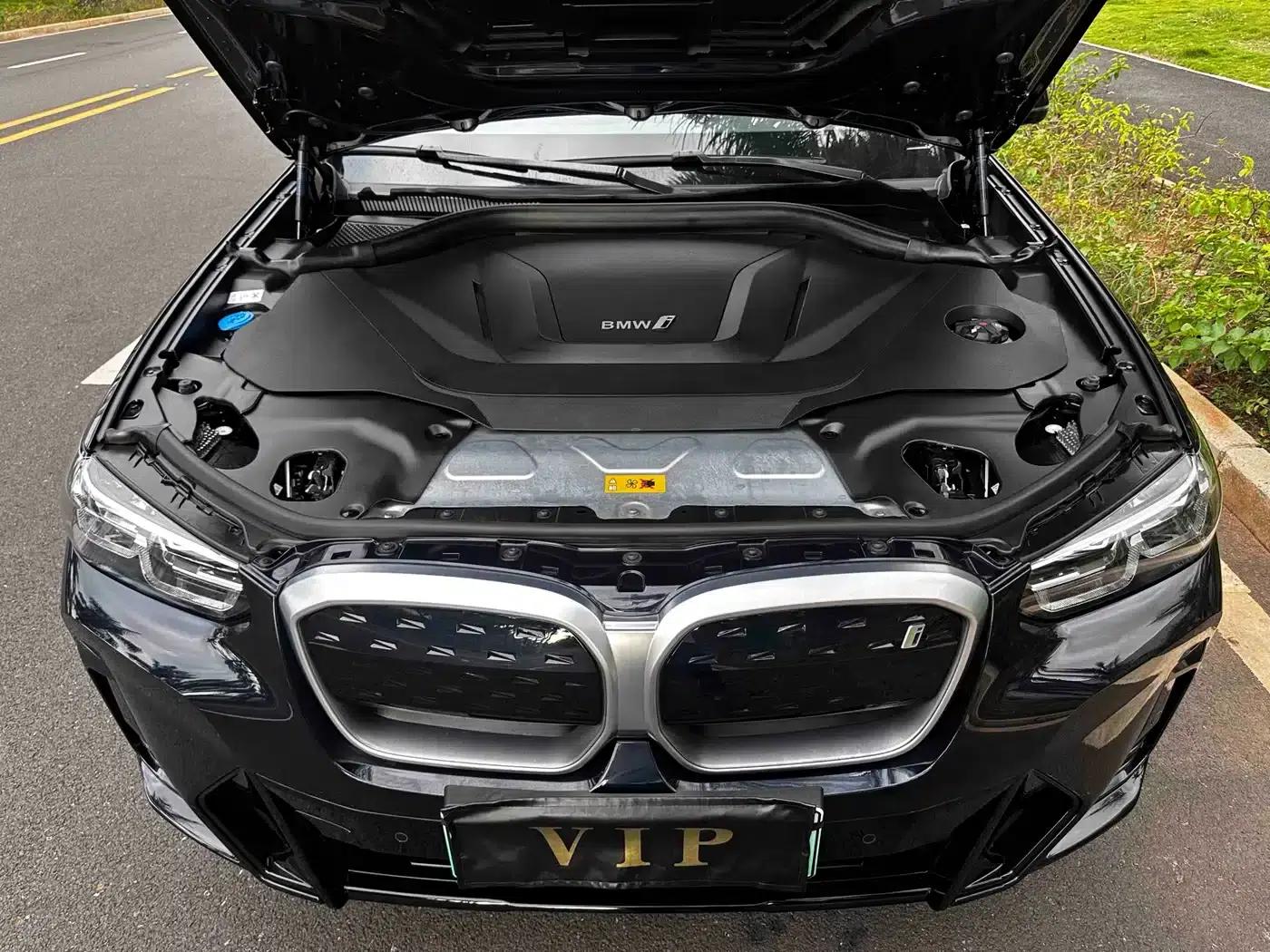 BMW iX3 2024 Leading Edition — миниатюра 13