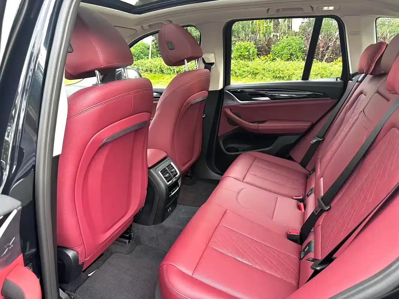 BMW iX3 2024 Leading Edition — миниатюра 6