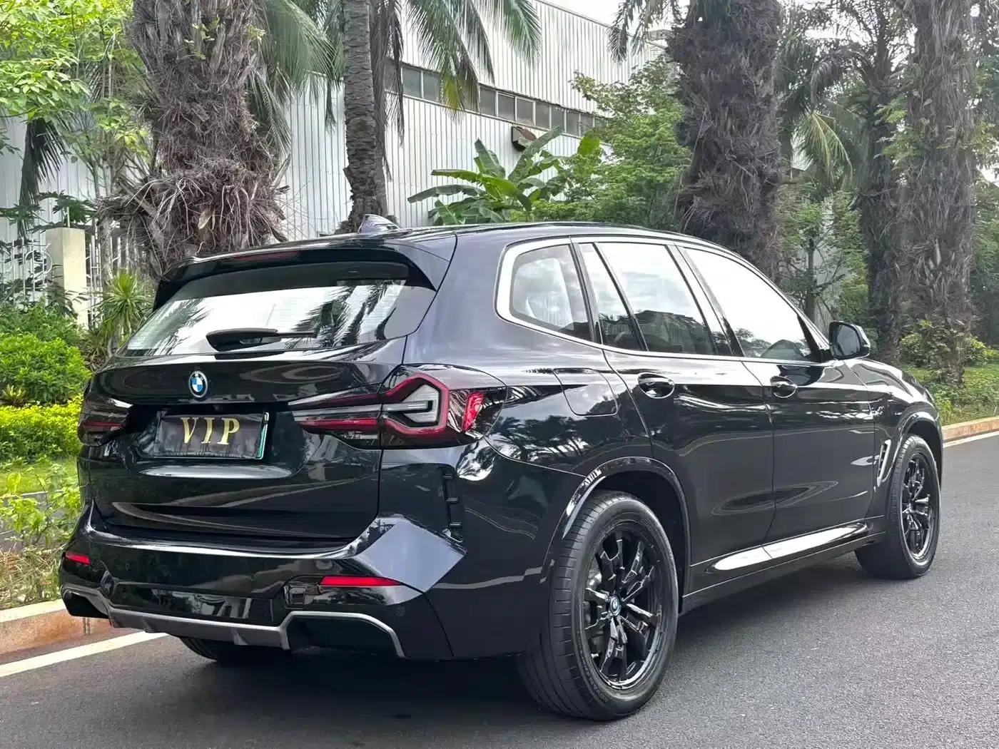 BMW iX3 2024 Leading Edition — миниатюра 7