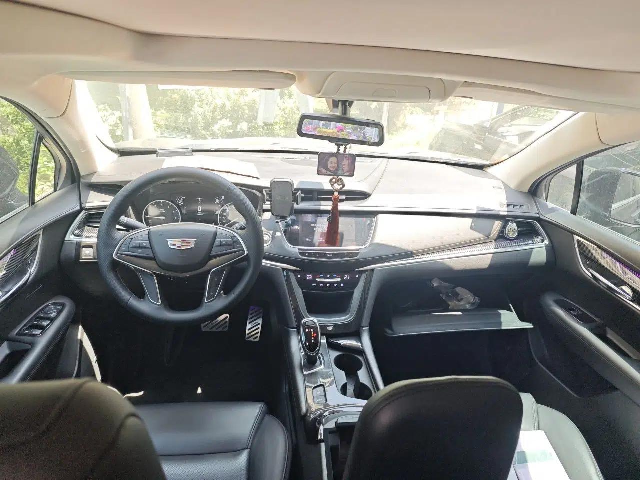 Cadillac XT5 2018 25T Luxury Model — миниатюра 15