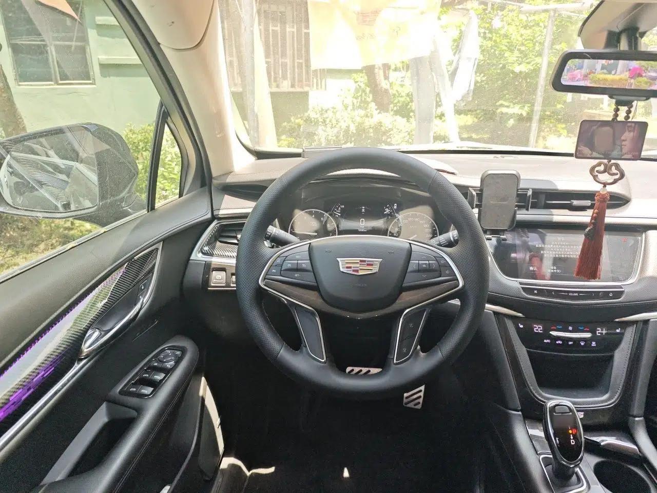 Cadillac XT5 2018 25T Luxury Model — миниатюра 9