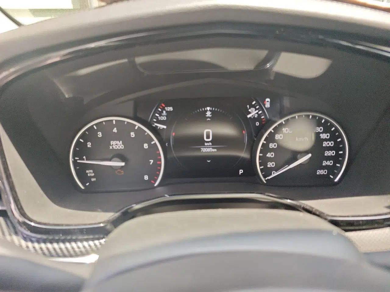 Cadillac XT5 2018 25T Luxury Model — миниатюра 10