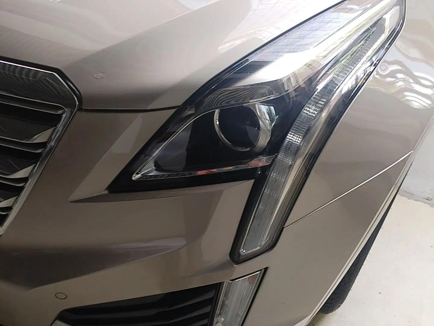 Cadillac XT5 2016 25T Luxury Model — миниатюра 8