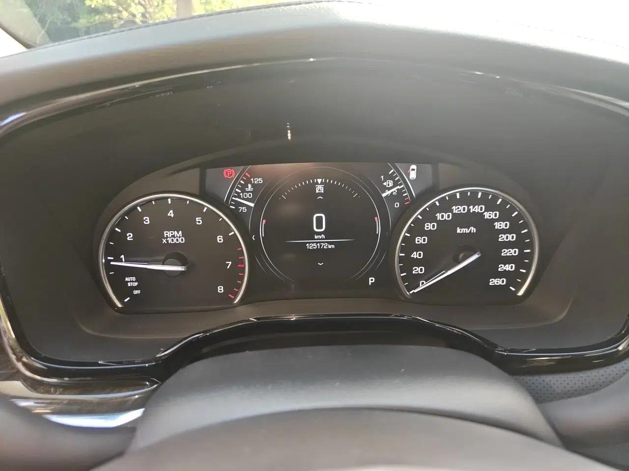 Cadillac XT5 2018 25T Luxury Model — миниатюра 11