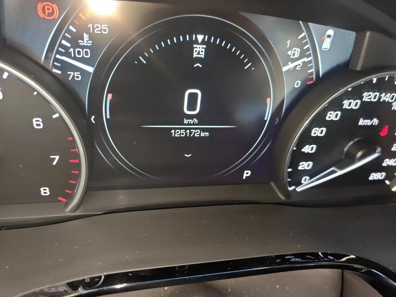 Cadillac XT5 2018 25T Luxury Model — миниатюра 12