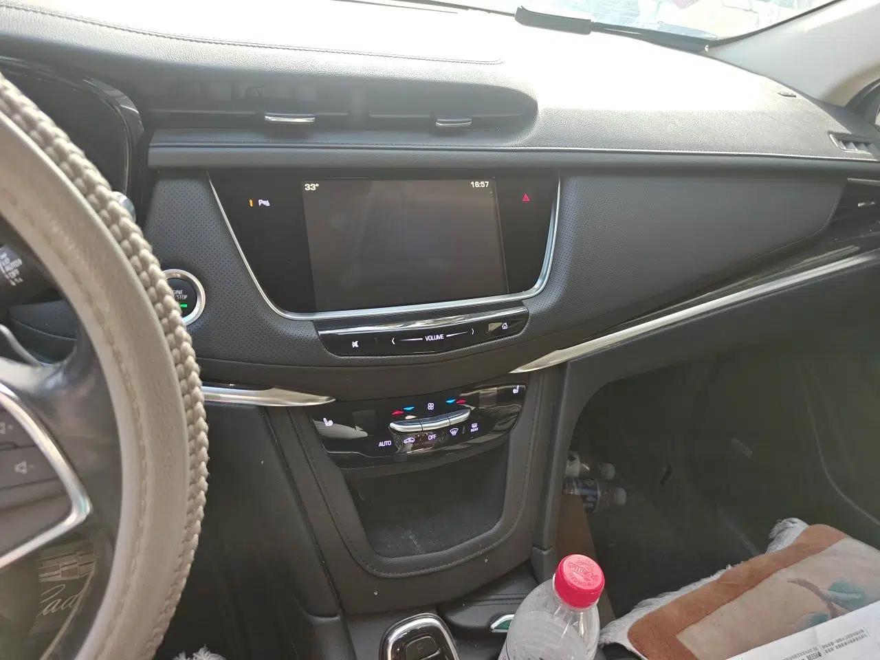 Cadillac XT5 2018 25T Luxury Model — миниатюра 13