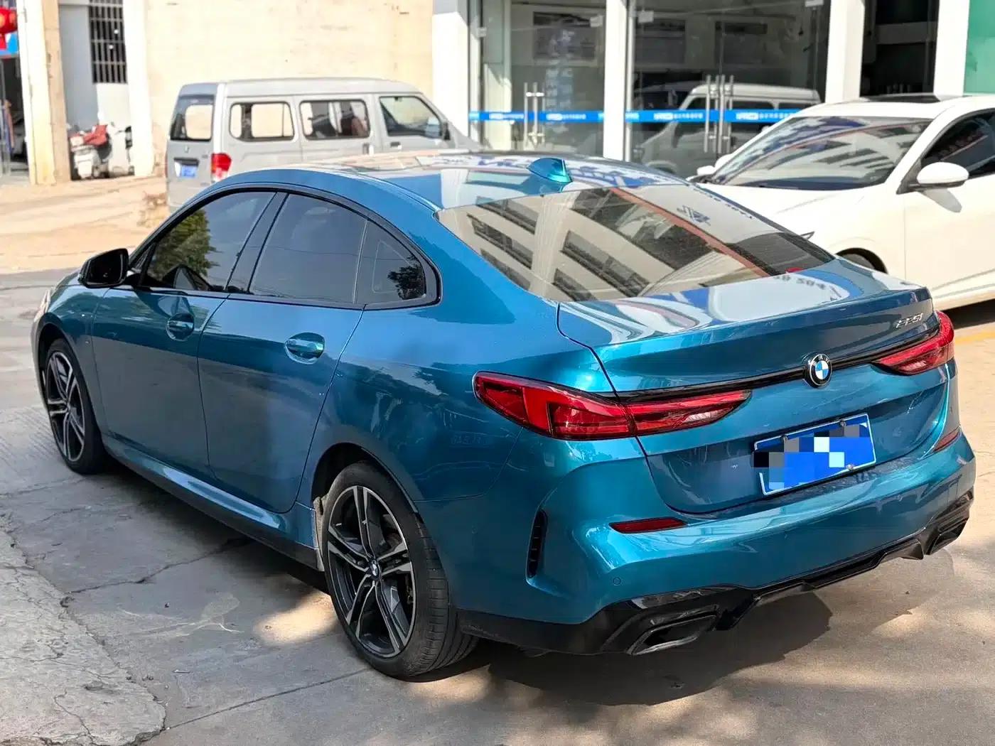 2021 BMW 2 Series Imported 225i Four-Door Coupe M Sport Shadow Edition — миниатюра 9