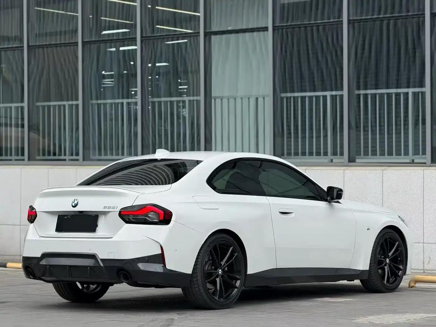 2022 BMW 2 Series Imported Model 225i M Sport Shadow Edition — миниатюра 8