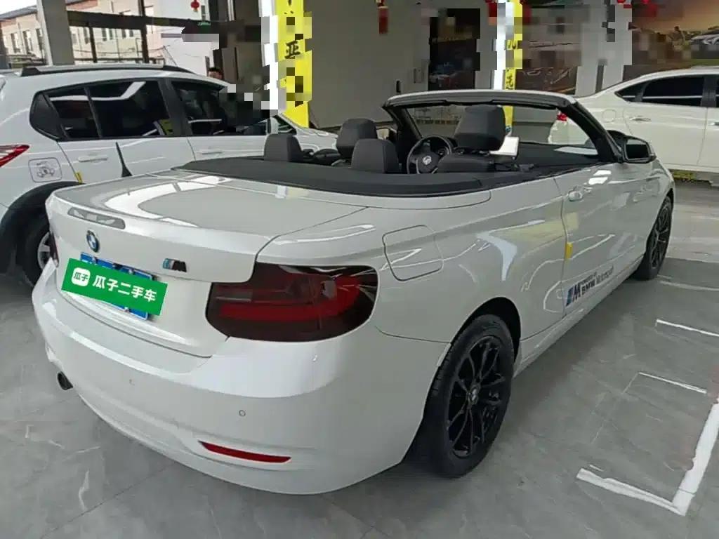 2015 BMW 2 Series Imported 218i Convertible Coupe — миниатюра 7