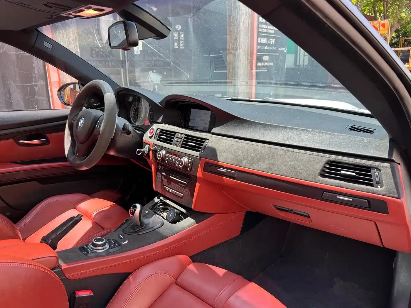 2009 BMW M3 Coupe — миниатюра 11