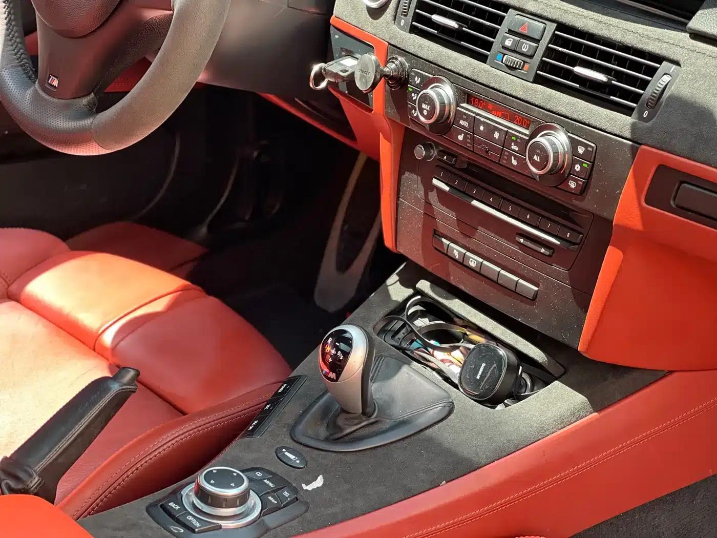 2009 BMW M3 Coupe — миниатюра 13