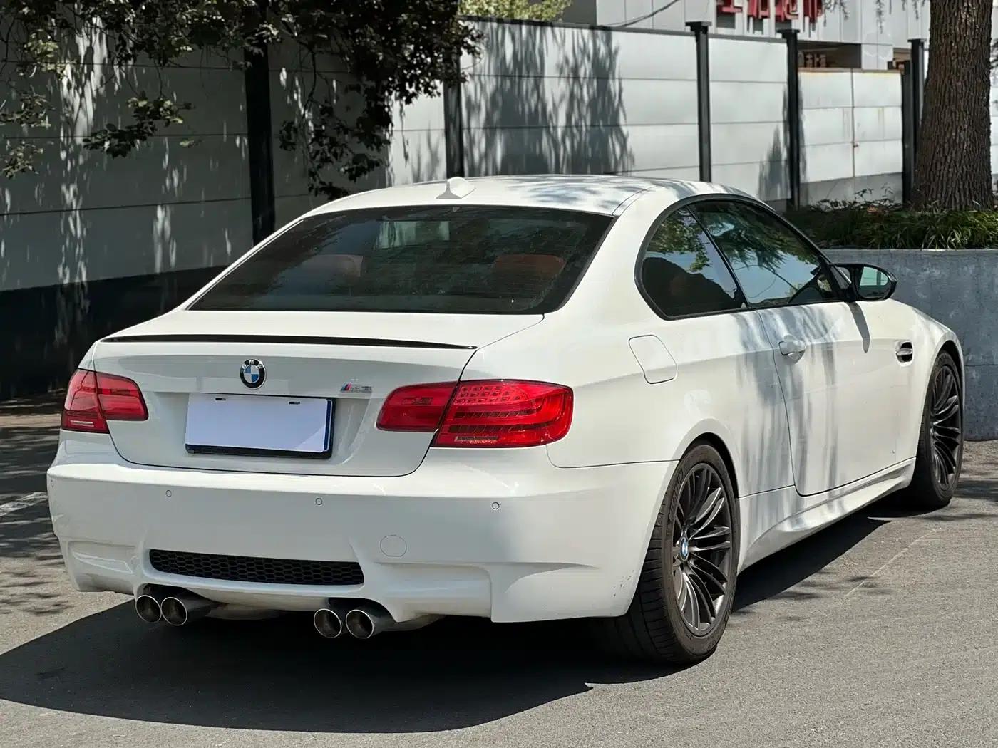 2009 BMW M3 Coupe — миниатюра 6