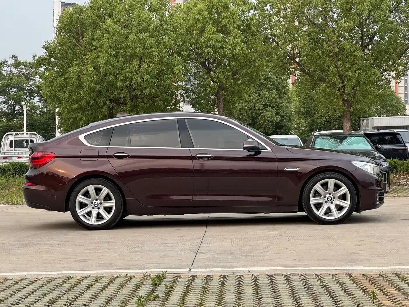 BMW 5 Series GT 2017 528i Leading Edition — миниатюра 4