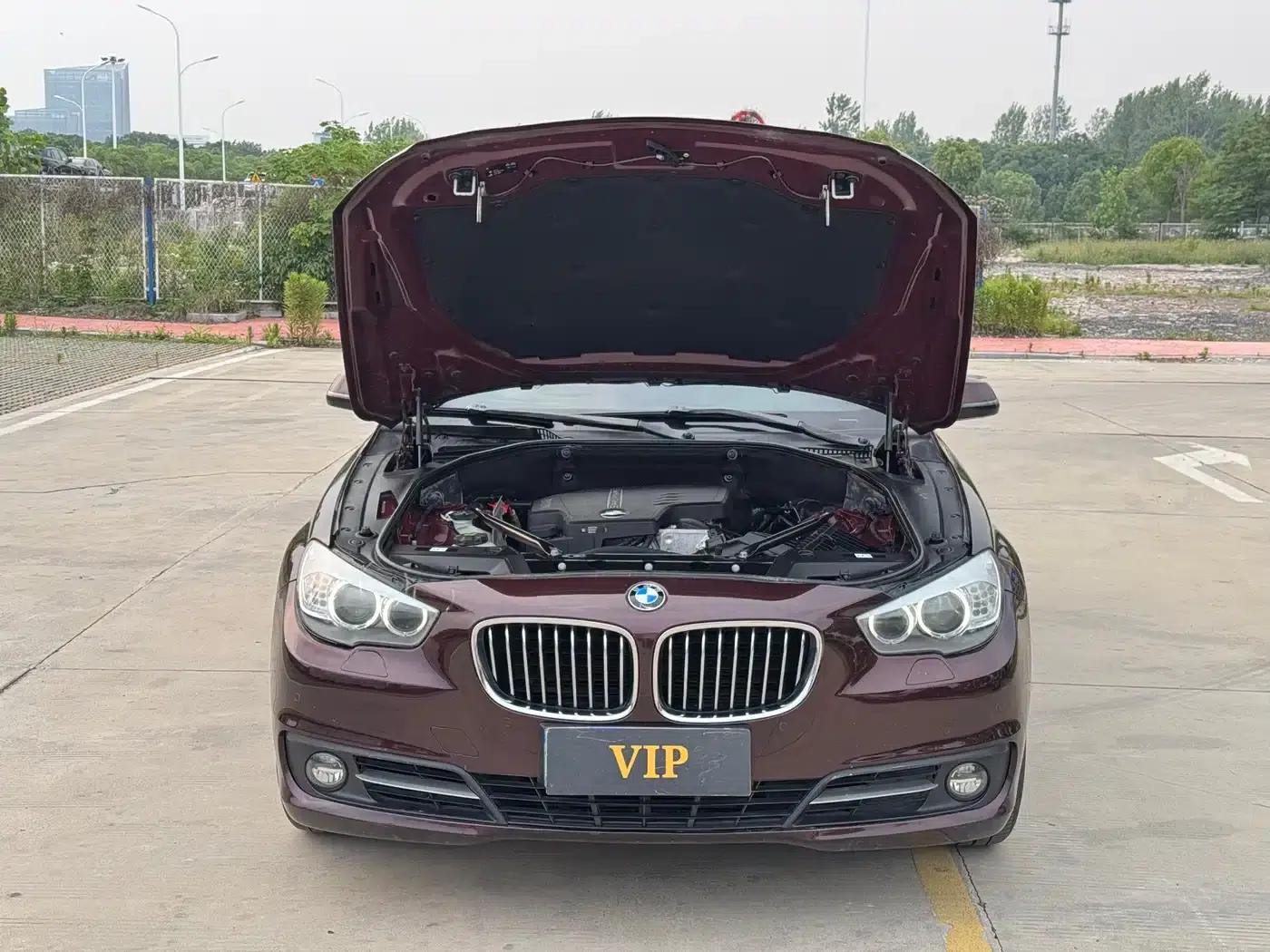 BMW 5 Series GT 2017 528i Leading Edition — миниатюра 8