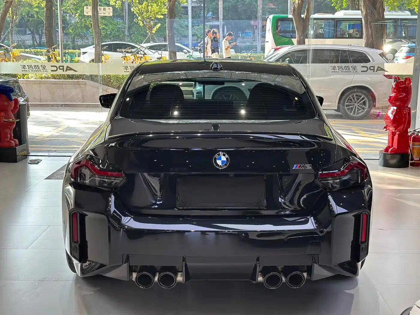 2024 BMW M2 — миниатюра 8