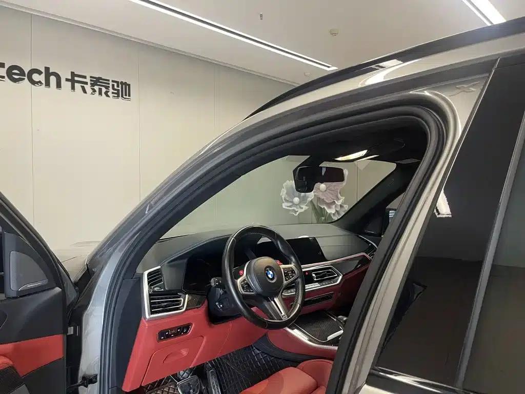 2020 BMW X5 M — миниатюра 21