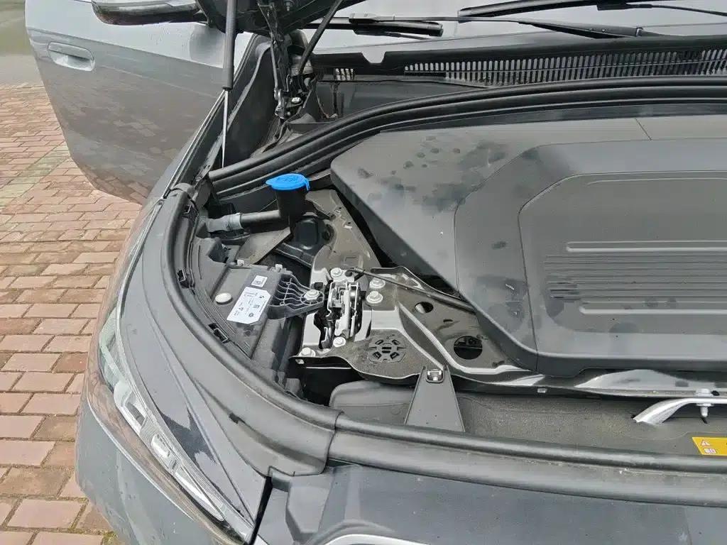 2023 BMW iX1 xDrive30L M Sport Package — миниатюра 21