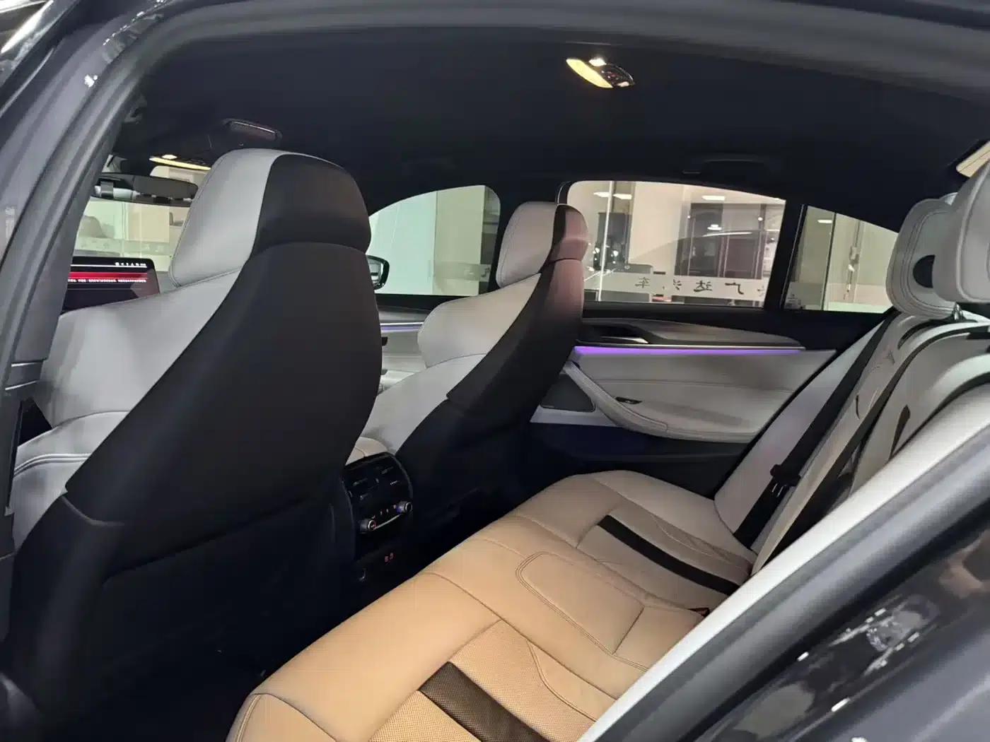 2021 BMW M5 — миниатюра 5